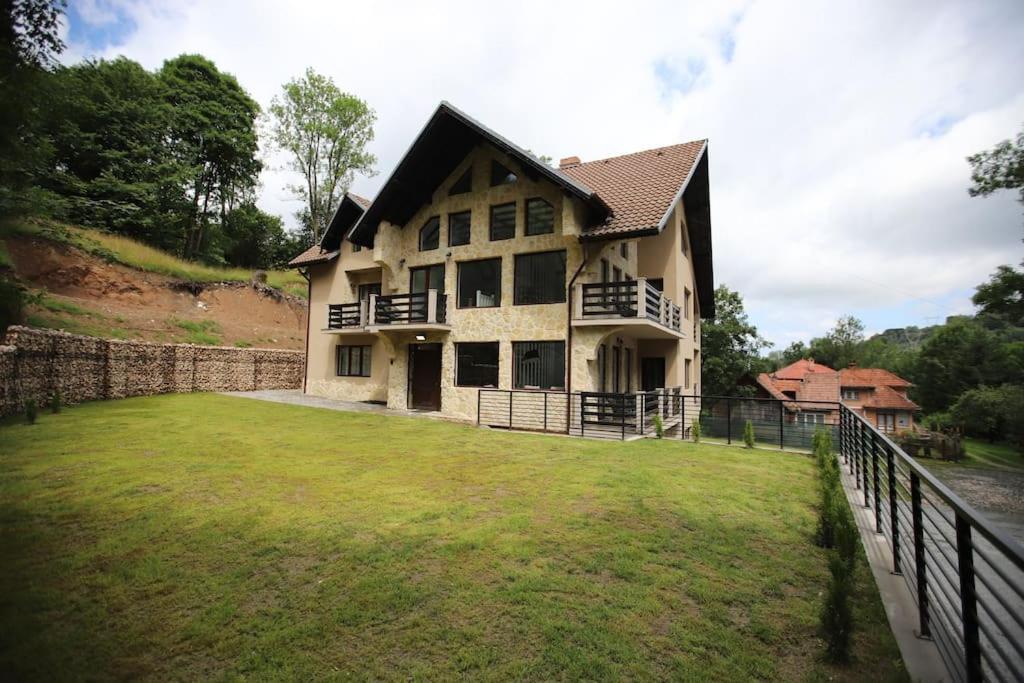 Kassa Villa Bran  Exteriör bild