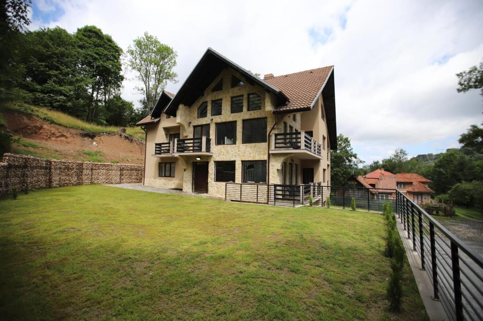 Kassa Villa Bran  Exteriör bild